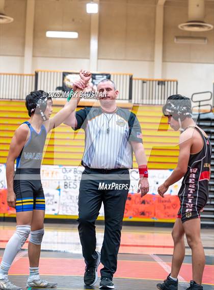 Thumbnail 3 in Valencia @ Segerstrom photogallery.