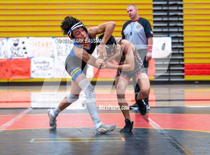 Thumbnail 3 in Valencia @ Segerstrom photogallery.