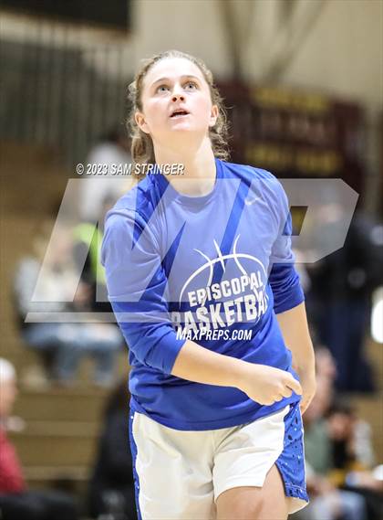 Thumbnail 2 in Episcopal vs. Oak Ridge (Nike Central Valley Showdown) photogallery.