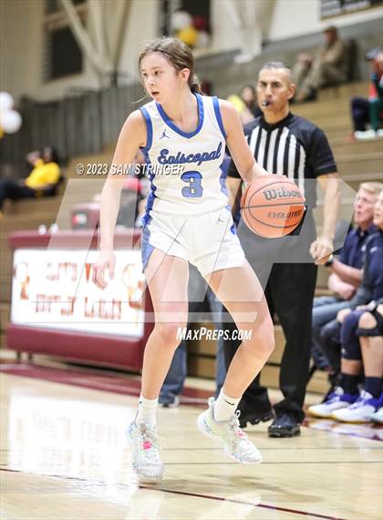 Thumbnail 1 in Episcopal vs. Oak Ridge (Nike Central Valley Showdown) photogallery.