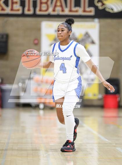 Thumbnail 3 in Episcopal vs. Oak Ridge (Nike Central Valley Showdown) photogallery.