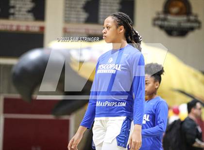 Thumbnail 3 in Episcopal vs. Oak Ridge (Nike Central Valley Showdown) photogallery.