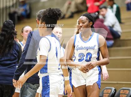 Thumbnail 1 in Episcopal vs. Oak Ridge (Nike Central Valley Showdown) photogallery.