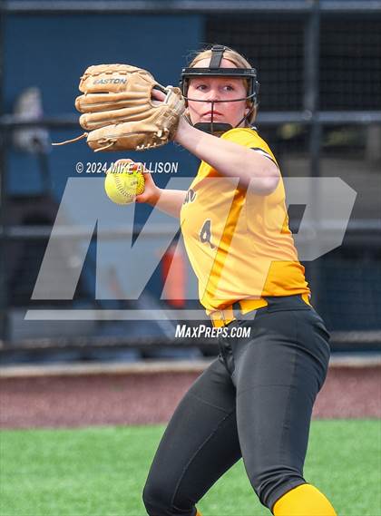 Thumbnail 1 in Hixson vs Lookout Valley photogallery.