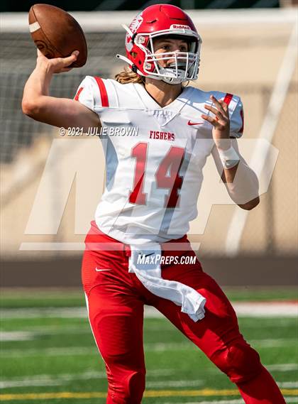 Thumbnail 2 in JV: Fishers @ North Central photogallery.