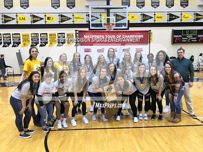 Thumbnail 1 in Avon TOC Ceremony photogallery.