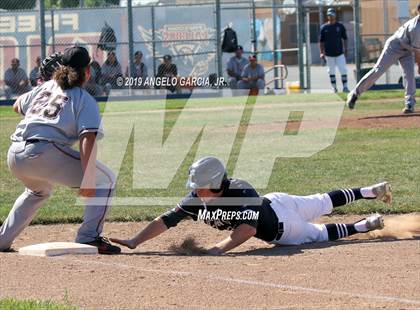 Thumbnail 1 in Pittsburg vs Freedom photogallery.