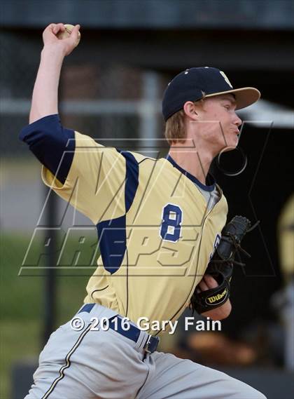 Thumbnail 1 in Ooltewah vs. Soddy Daisy photogallery.