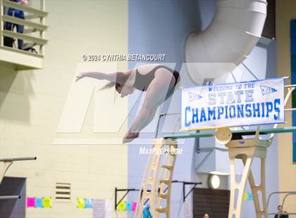 Thumbnail 1 in CHSAA 4A Dive Championships photogallery.