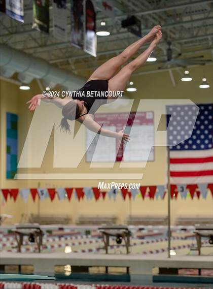 Thumbnail 2 in CHSAA 4A Dive Championships photogallery.