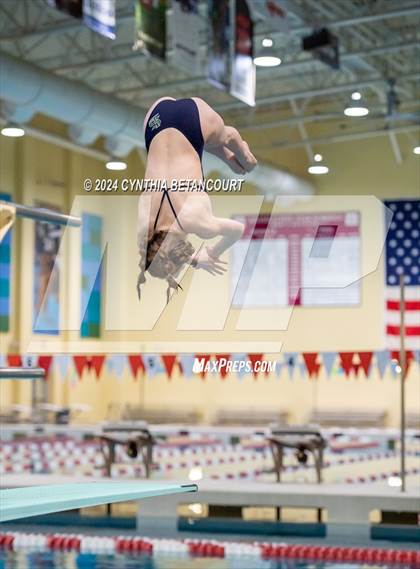 Thumbnail 3 in CHSAA 4A Dive Championships photogallery.