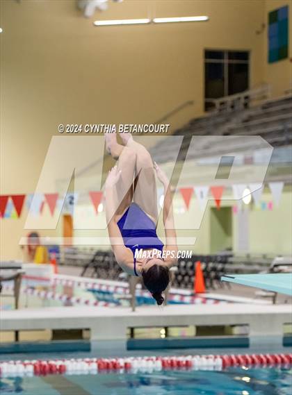 Thumbnail 2 in CHSAA 4A Dive Championships photogallery.