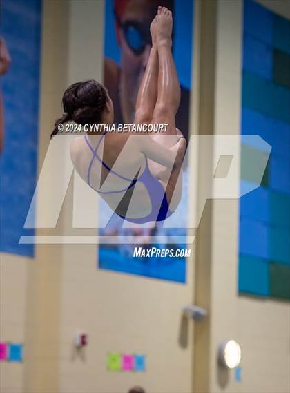 Thumbnail 3 in CHSAA 4A Dive Championships photogallery.