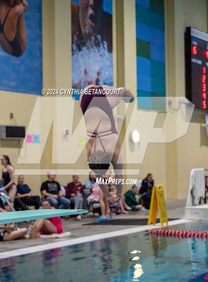 Thumbnail 3 in CHSAA 4A Dive Championships photogallery.