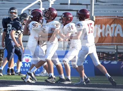 Thumbnail 2 in Dripping Springs vs Boerne-Champion  photogallery.