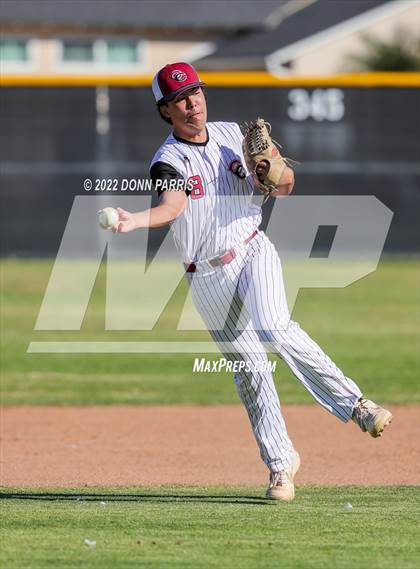 Thumbnail 1 in Pomona @ Covina photogallery.
