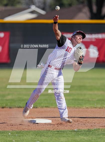 Thumbnail 1 in Pomona @ Covina photogallery.