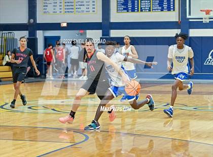 Thumbnail 2 in Gibbs vs Southeast. (The Hoop Vibe) photogallery.