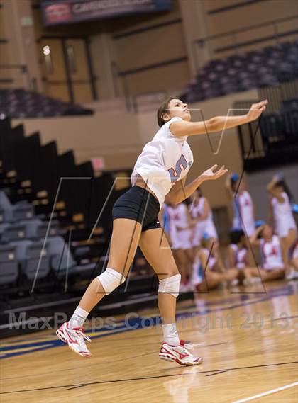 Thumbnail 1 in Incarnate Word @ Antonian Prep photogallery.