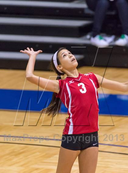 Thumbnail 2 in Incarnate Word @ Antonian Prep photogallery.