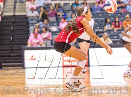 Thumbnail 1 in Incarnate Word @ Antonian Prep photogallery.