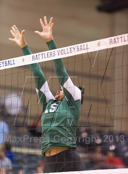 Thumbnail 1 in Incarnate Word @ Antonian Prep photogallery.