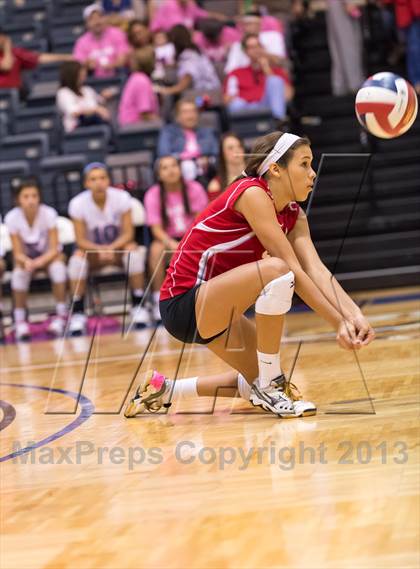 Thumbnail 2 in Incarnate Word @ Antonian Prep photogallery.