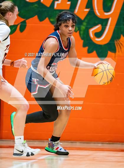 Thumbnail 3 in Terry Sanford @ South View photogallery.