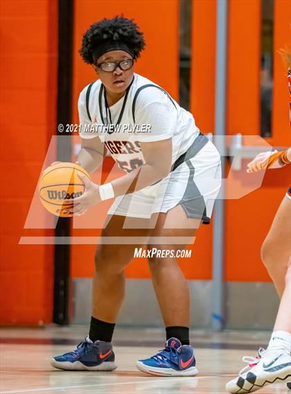 Thumbnail 2 in Terry Sanford @ South View photogallery.