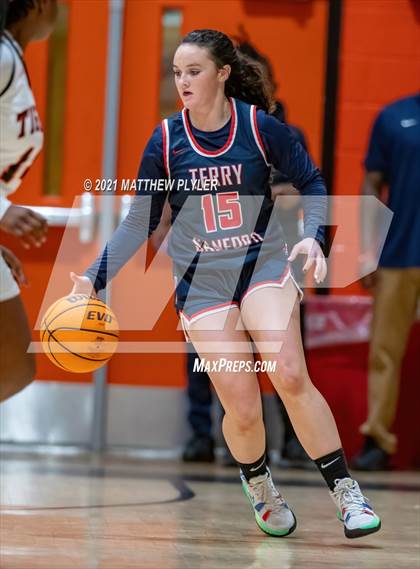 Thumbnail 1 in Terry Sanford @ South View photogallery.
