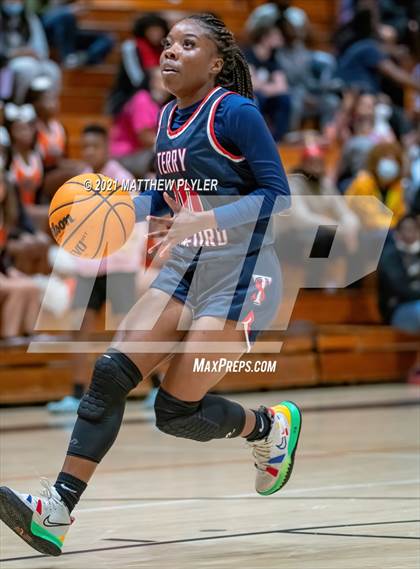 Thumbnail 2 in Terry Sanford @ South View photogallery.