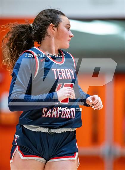Thumbnail 3 in Terry Sanford @ South View photogallery.