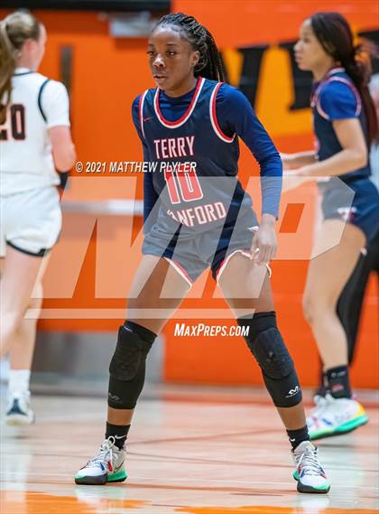 Thumbnail 3 in Terry Sanford @ South View photogallery.