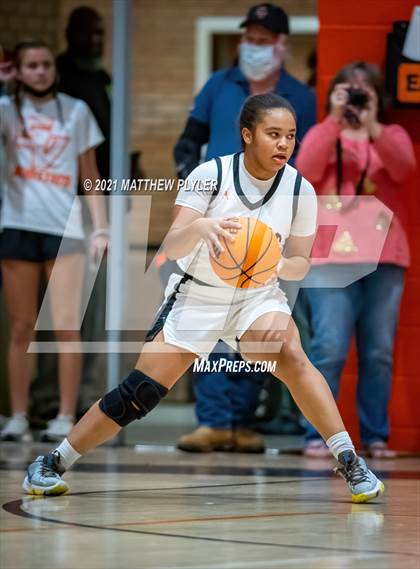 Thumbnail 3 in Terry Sanford @ South View photogallery.