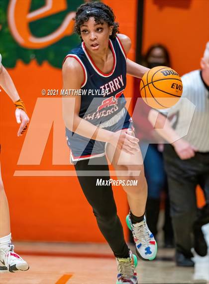 Thumbnail 2 in Terry Sanford @ South View photogallery.