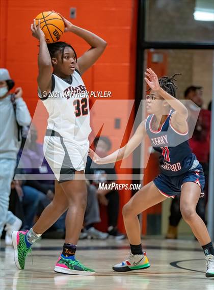 Thumbnail 1 in Terry Sanford @ South View photogallery.