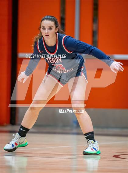 Thumbnail 2 in Terry Sanford @ South View photogallery.