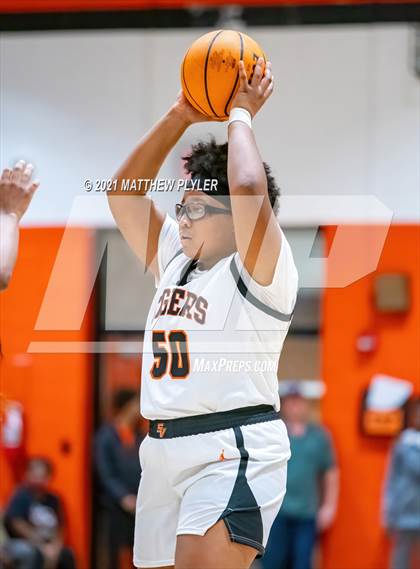 Thumbnail 2 in Terry Sanford @ South View photogallery.