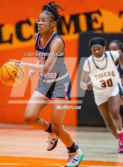 Thumbnail 3 in Terry Sanford @ South View photogallery.