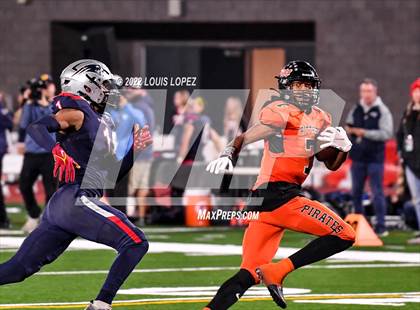 Thumbnail 1 in Liberty @ Pittsburg (CIF STATE DIV 1A Championship Final) photogallery.