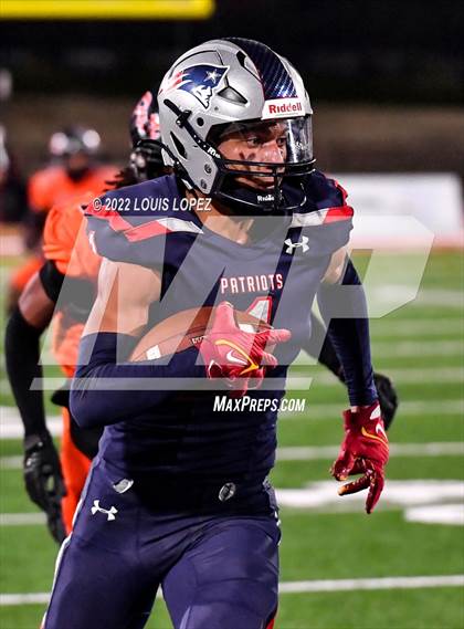 Thumbnail 3 in Liberty @ Pittsburg (CIF STATE DIV 1A Championship Final) photogallery.