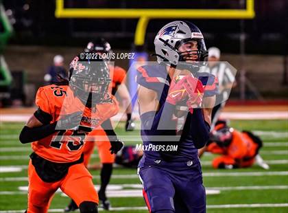 Thumbnail 1 in Liberty @ Pittsburg (CIF STATE DIV 1A Championship Final) photogallery.