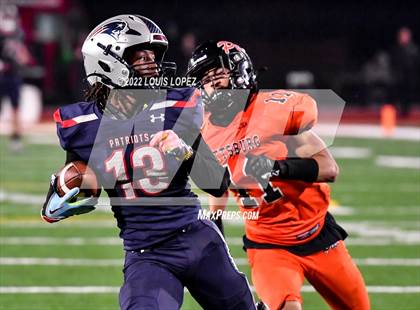 Thumbnail 1 in Liberty @ Pittsburg (CIF STATE DIV 1A Championship Final) photogallery.