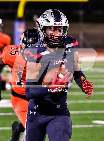 Thumbnail 2 in Liberty @ Pittsburg (CIF STATE DIV 1A Championship Final) photogallery.