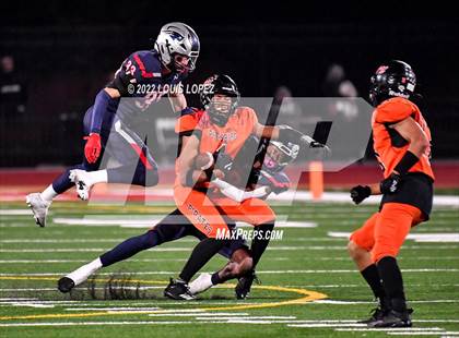 Thumbnail 2 in Liberty @ Pittsburg (CIF STATE DIV 1A Championship Final) photogallery.