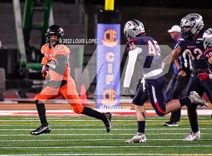 Thumbnail 3 in Liberty @ Pittsburg (CIF STATE DIV 1A Championship Final) photogallery.