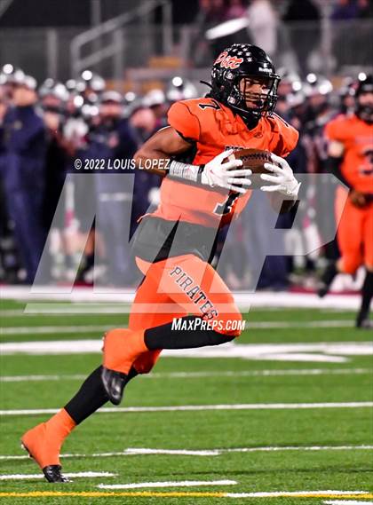 Thumbnail 3 in Liberty @ Pittsburg (CIF STATE DIV 1A Championship Final) photogallery.