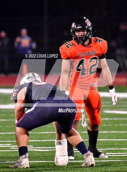 Thumbnail 3 in Liberty @ Pittsburg (CIF STATE DIV 1A Championship Final) photogallery.