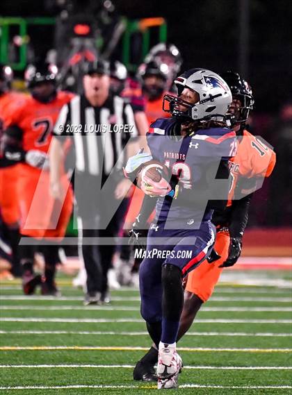 Thumbnail 3 in Liberty @ Pittsburg (CIF STATE DIV 1A Championship Final) photogallery.