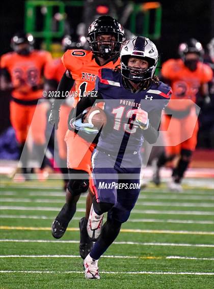 Thumbnail 1 in Liberty @ Pittsburg (CIF STATE DIV 1A Championship Final) photogallery.